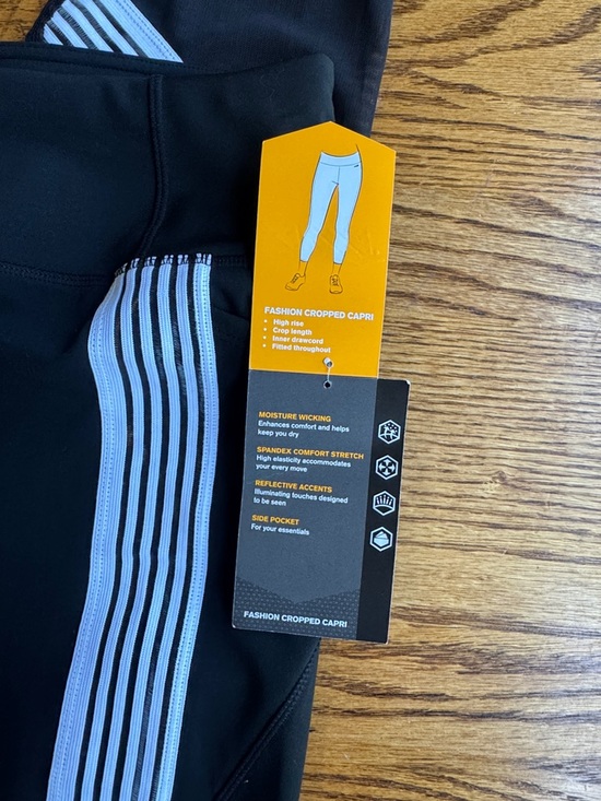 Avia Black Leggings with White Side Stripes NWT size XXL - Picture 4 of 7